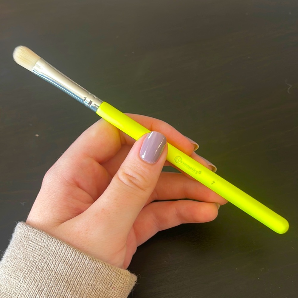 BH Cosmetics 7 Eyeshadow Brush